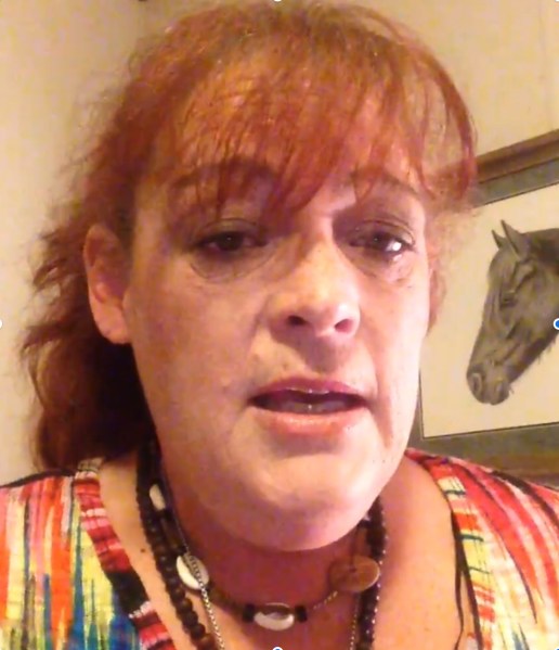 12F12BDC-DBDE-4D44-8513-B0B981A49114